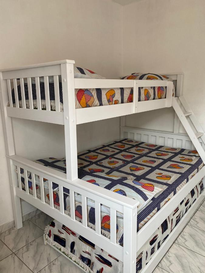 Apartamento Ubatuba, Itagua, Bem Localizado, Duas Vagas De Garagem מראה חיצוני תמונה